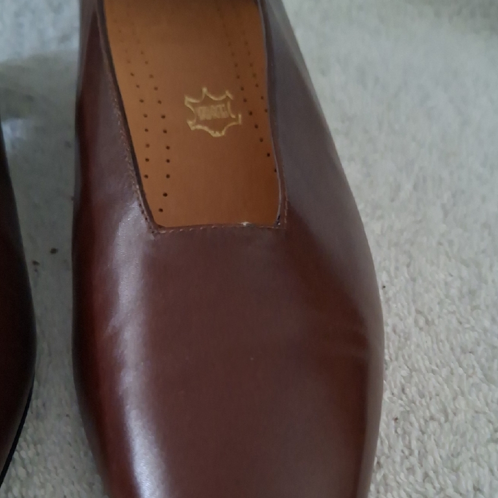 Elegant Brown Women's‎ Shoes - Picture 6 of 9